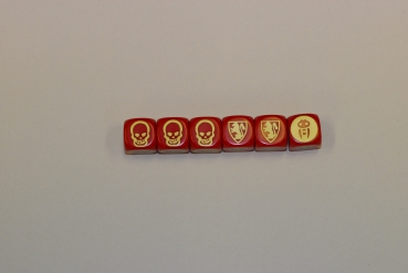 Rote HQ- Würfel mit goldenem Druck